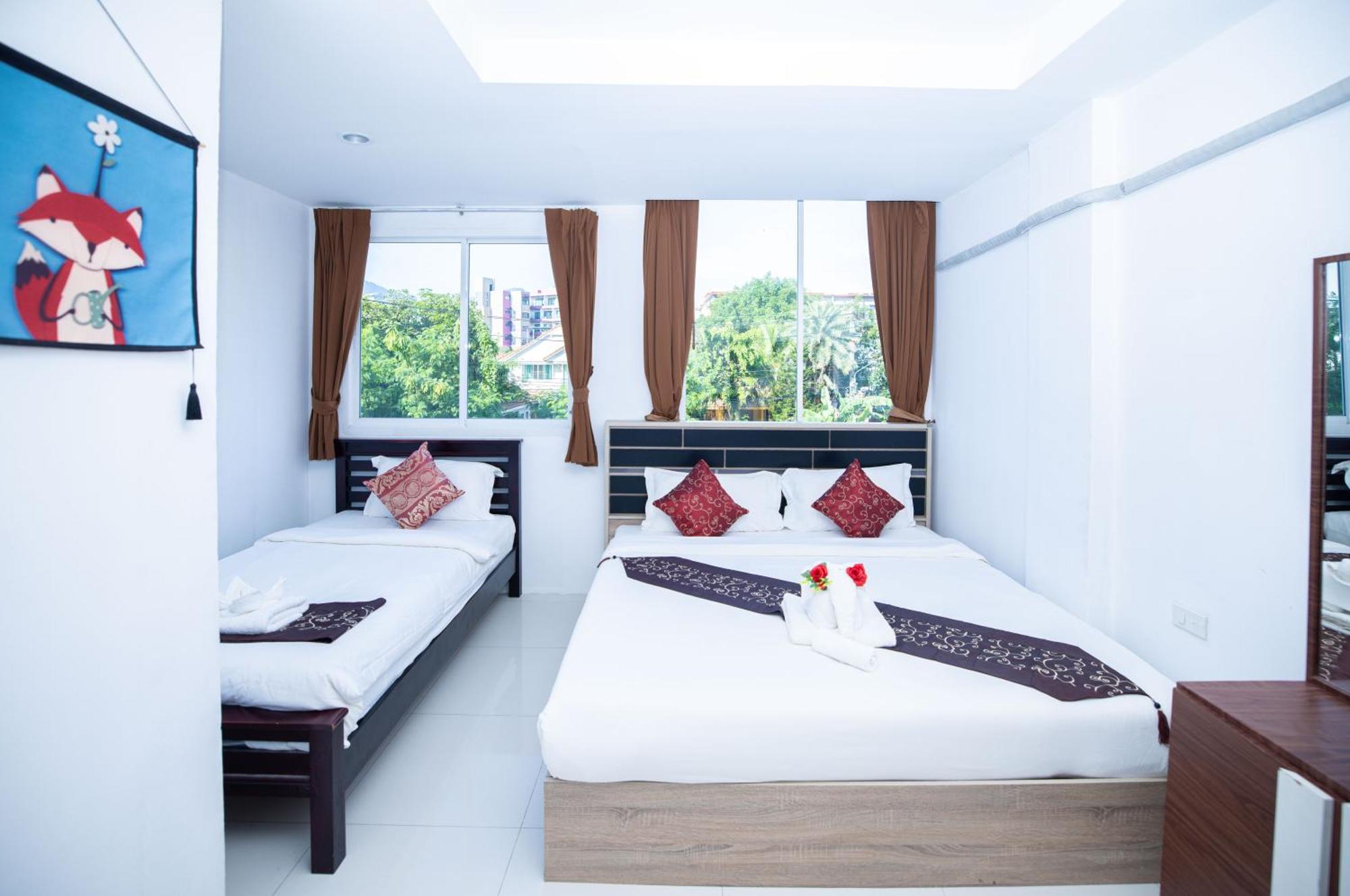 Happy 99 Guest House Patong Exterior photo