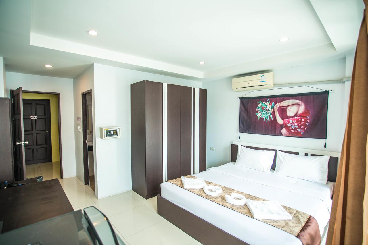 Happy 99 Guest House Patong Exterior photo